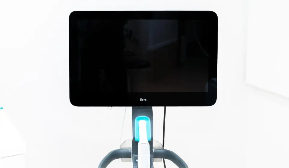 口腔内スキャナー（iTero）