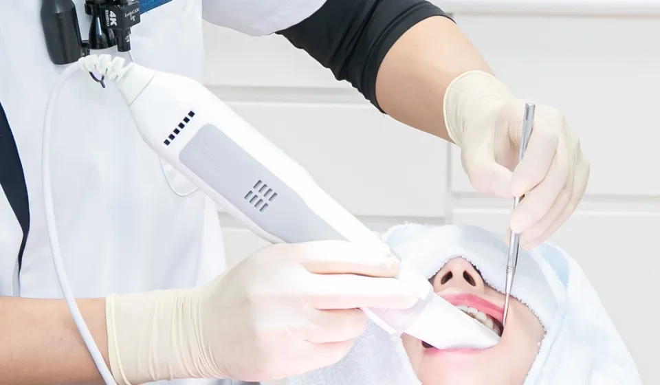 口腔内スキャナー（iTero）による印象採取